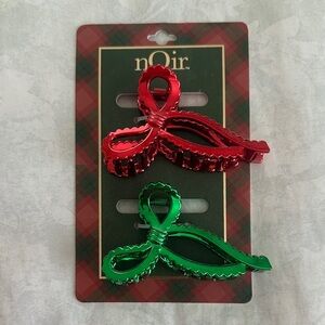NWT Noir Red and Green Hair Clips